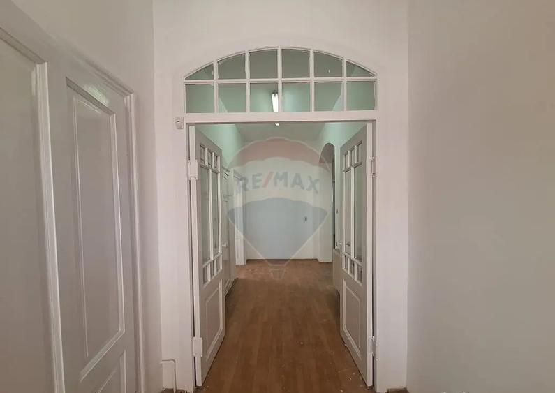 Spatii birou sau cabinet, avocat, contabil, medic, psihol... - 6