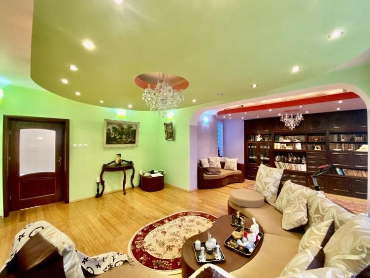 Urgent/Vânzare Casa/Vila, 4+ camere, teren 346 mp,  Targoviste, zona Micro 4 - 15