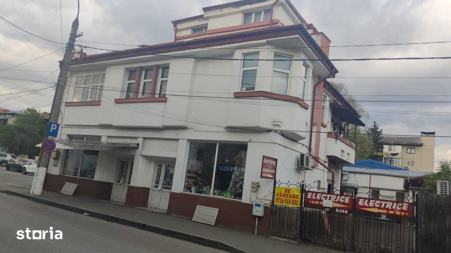 Campina - ultracentral - casa + Spa?iu comercial - 215000 Euro - 7