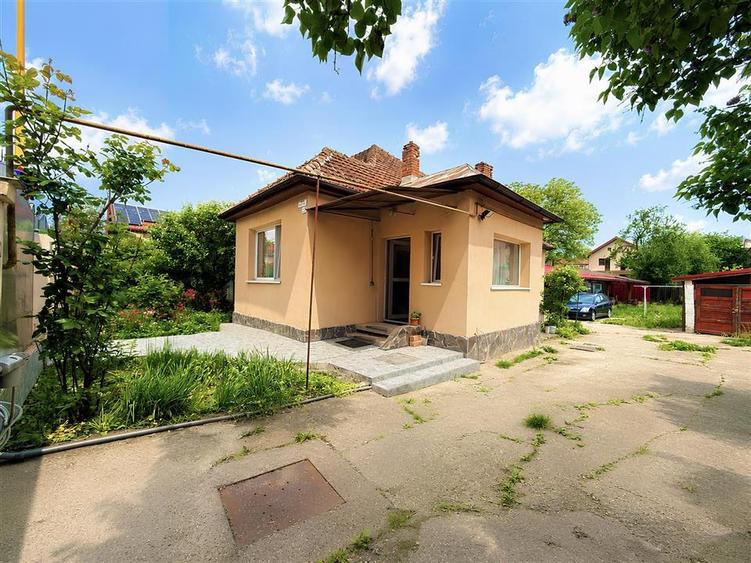 Casa in zona Florilor cu teren de 579 mp la vanzare - 1