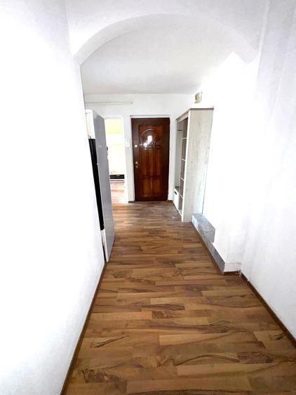 68.ooo euro, apartament 3 camere, decomandat, Micro 16 - 6