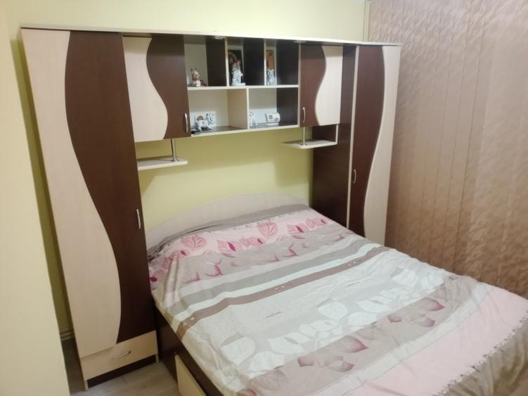 Închiriez apartament cu 2 Camere Micro 17 - 1