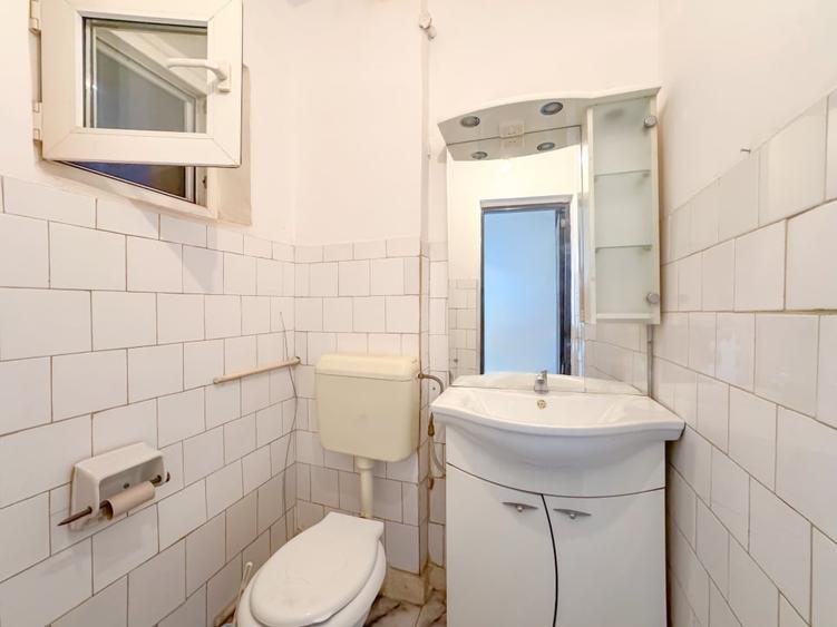 Un 3 camere corect. Si extrem de interesant! - 16