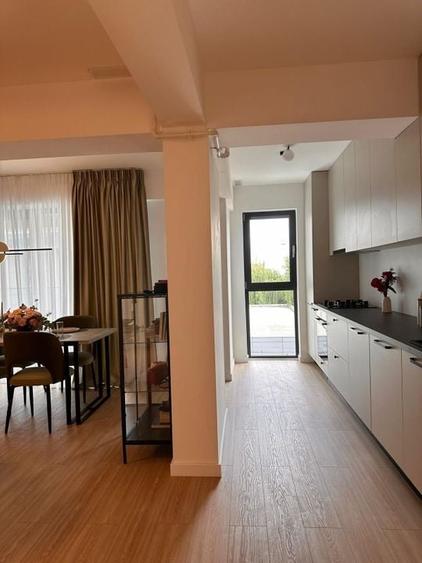 Apartament 4 Camere de inchiriat Iancu Nicolae Baneasa - 40