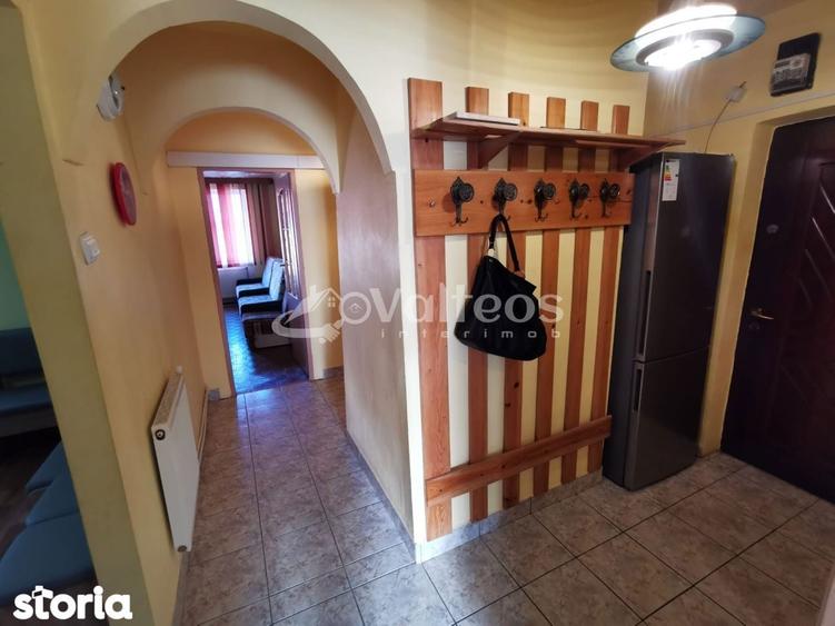 Re?i?a, apartament 4 camere (2X2), 120 mp, etaj 2, zona Universitate - 10