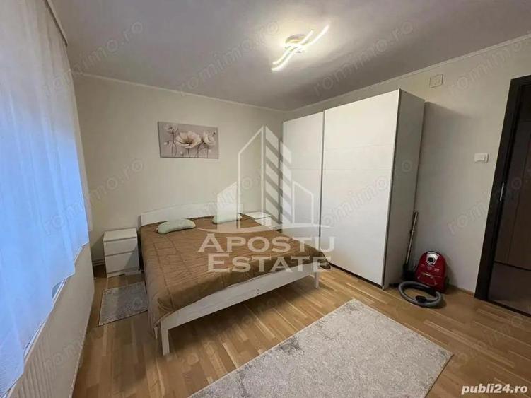 Apartament 3 camere , Centrala Proprie , Zona Lunei - 1