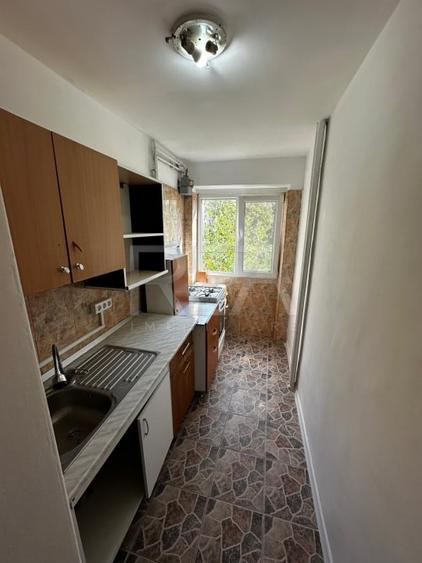 Apartament 2 Camere , Semi-Decomandat , Zona Drumul Gazarului - 5