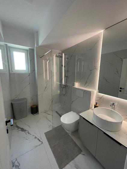 Apartament cu 2 camere decomandat în Exterior Vest