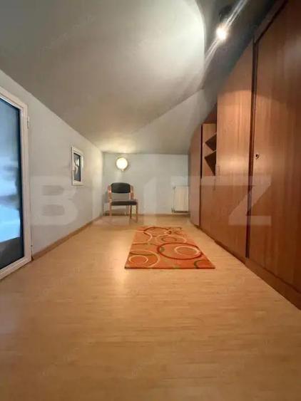 Apartament 3 camere, 46 mp, zona CENTRAL - 11