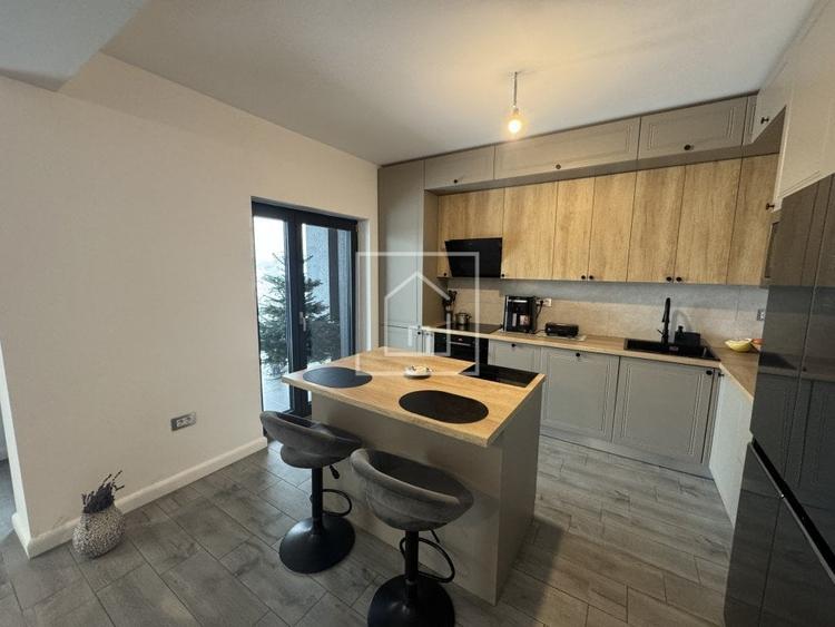 Casa noua mobilata modern 5 camere, 476 mp teren-Cisnadie, Comision 0 - 5