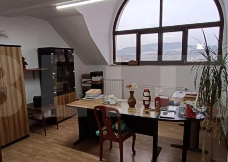 Spatiu de birou, finisat la cheie, 1 incapere, 31 mp, zona U - 7