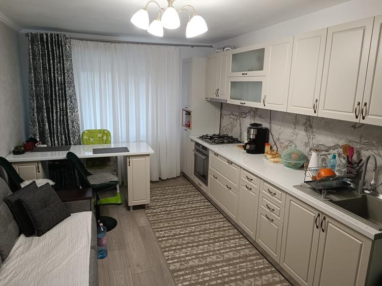 Pacurari-Moara de Foc-ap.3 camere, decomanat,curat,mobilat si utilat,64m2! - 24