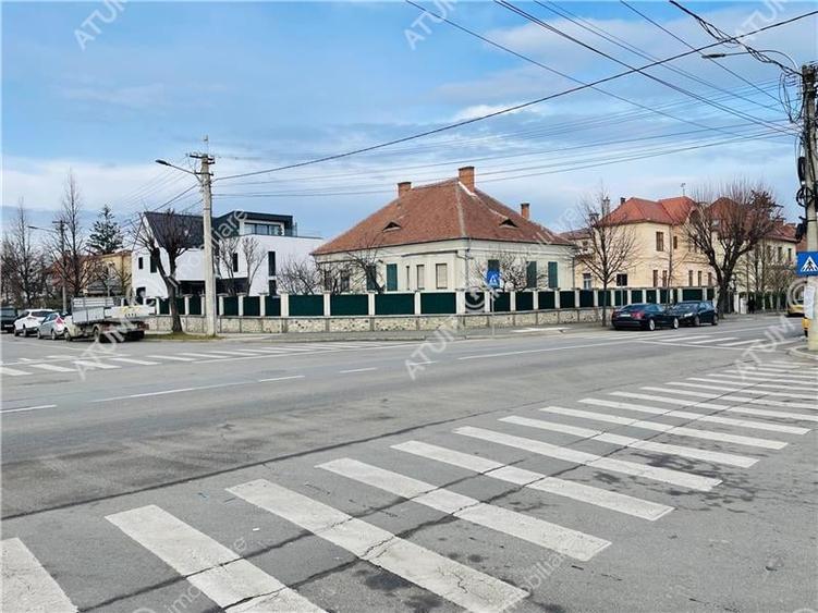 Casa individuala 4 camere decomandate 1000 mp teren zona Blv Victoriei - 1