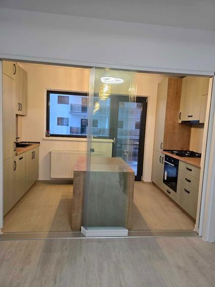 Inchiriez apartament 3 camere|75 mp| Hils Republica|Etaj 4| 700 /luna - 6