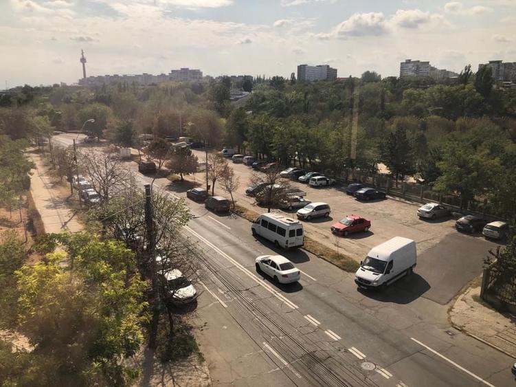 Inchiriem spatiu comercial/birouri Parc Closca. Comision Zero!! - 4