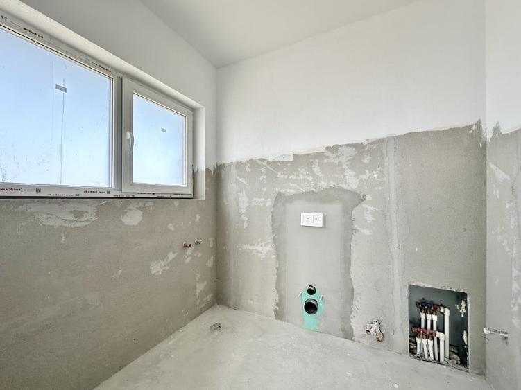 Casa individuala, 150 mp, 4 camere, 4 bai, teren 450 mp, Dezmir - 18