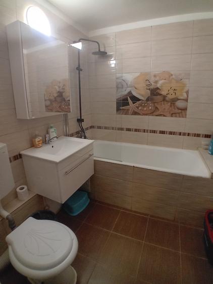 12 minute Metrou Aparatorii Patriei Apartament 3 Camere Mobilat Modern - 12