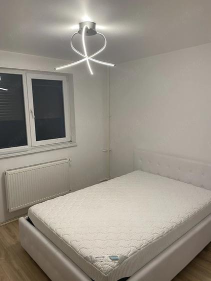 Apartament cu 2 camere decomandat în Drumul Taberei