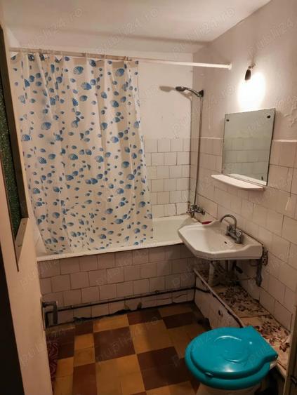 Inchiriez apartament 3 camere - 7