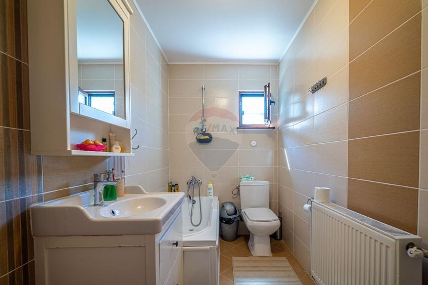 Casa P+M cu 6 camere in Busteni - Zona Zamora - 11