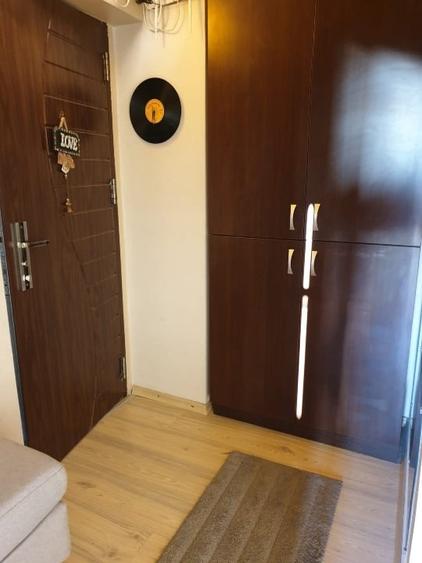 Garsoniera 46mp recompartimentata in 2 camere - parcul Tei - renovat - mobilat - 8