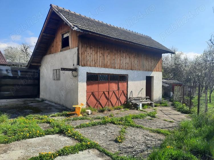 Casa vanzare Dambovi?a - 2