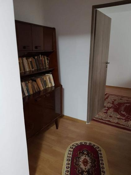 Vand apartament etaj 1 Onesti - Bacau - 2
