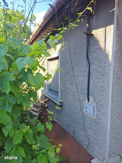 Casă cu 2 camere cu Teren 256 Mp în Central