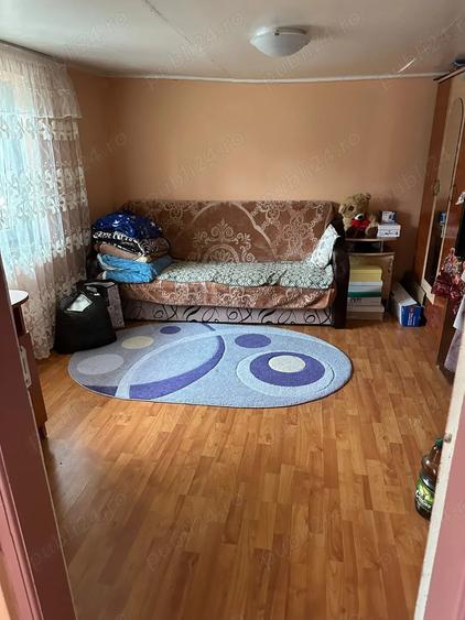 Casa de vanzare + teren in comuna Produlesti - 4