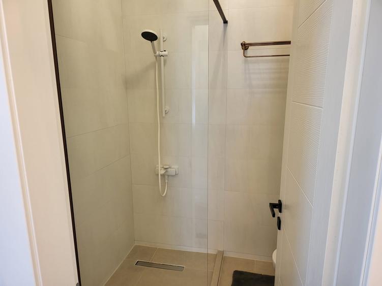 Apartament de  închiriat lux  cu 4 camere, zona Mamaia - 13