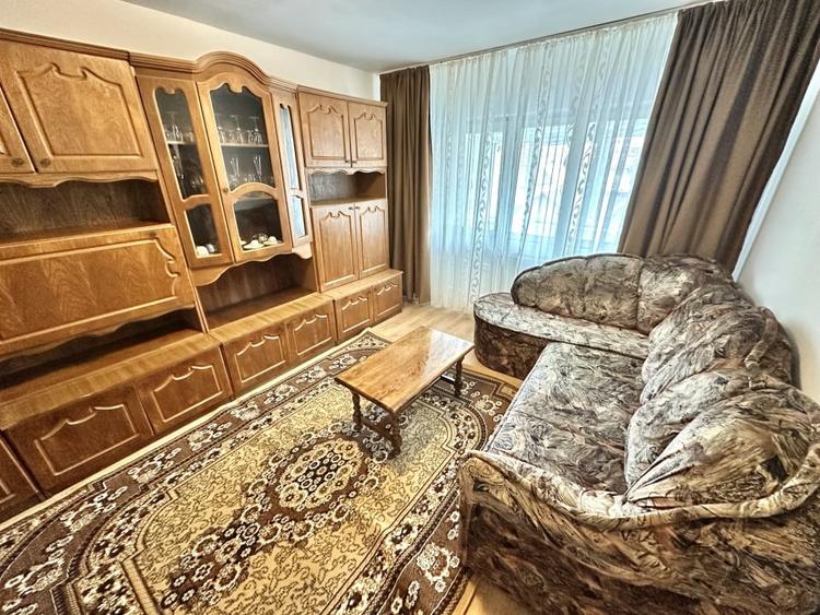 APARTAMENT 2 CAMERE I DECOMANDAT I ETAJ 1 I CETATE I ZONA MERCUR I - 9