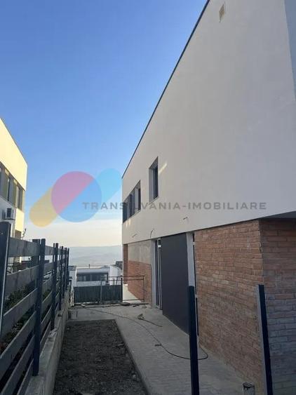 Duplex 4 camere, 160 mp utili, curte si 2 parcari - Iris - 4