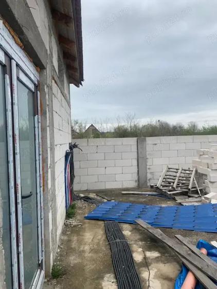 Vand casa si teren , cartier in plina dezvoltare , comuna Bethausen - 8