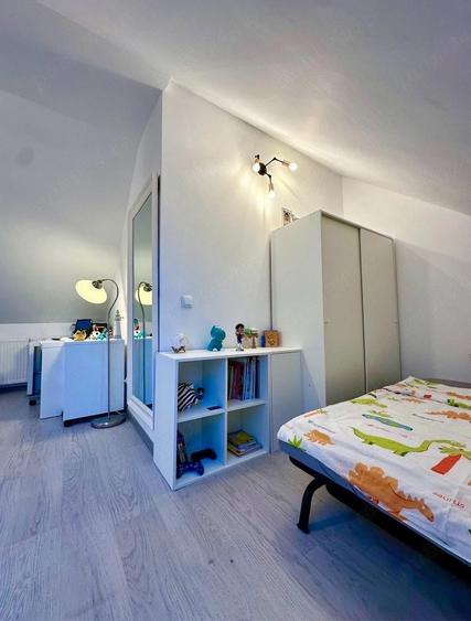 Schimb apartament premium cu casa (ofer ?i diferen?a, daca este cazul) - 2