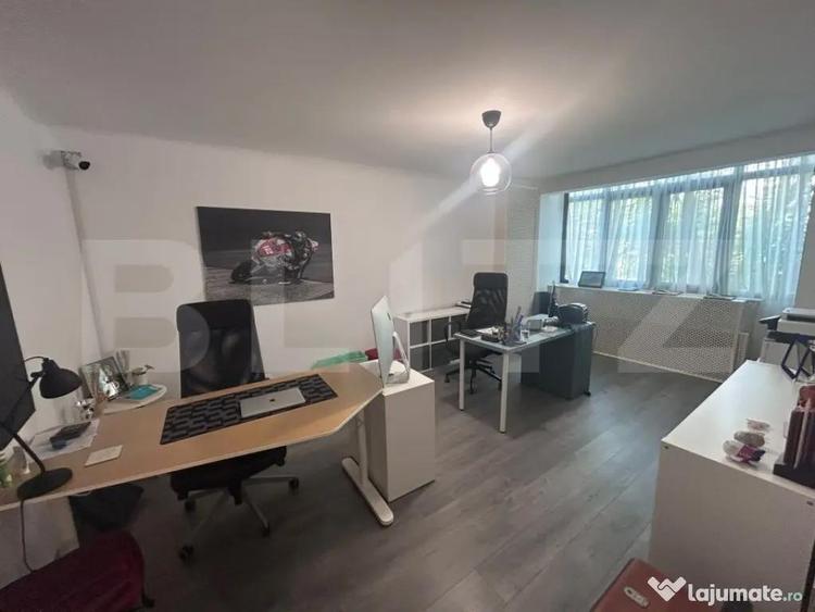 Apartament cu 4 camere, decomandat, etaj 1, 84,45 mp, zona - 1