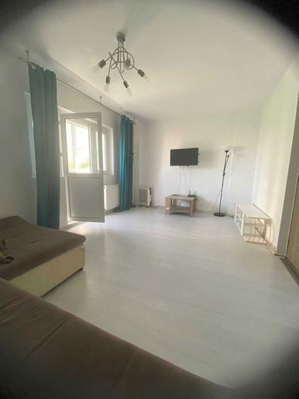 Vand apartament 2 camere metrou Piata Sudului - 1