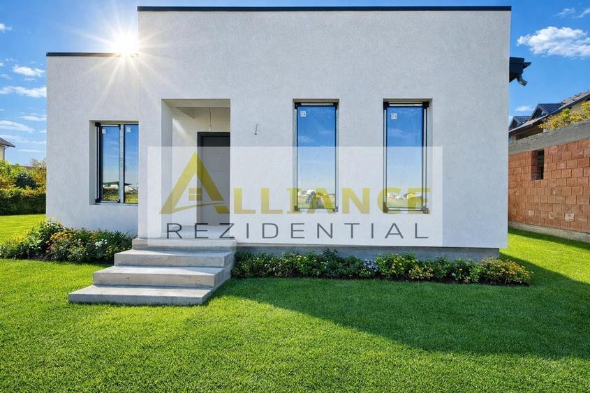 Casă individuală cu 4 camere cu Canalizare în Berceni