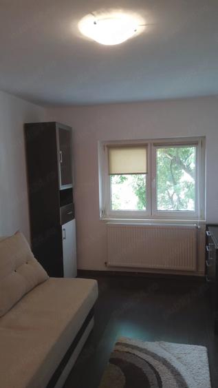 Apartament cu 2 camere semidecomandat în Freidorf