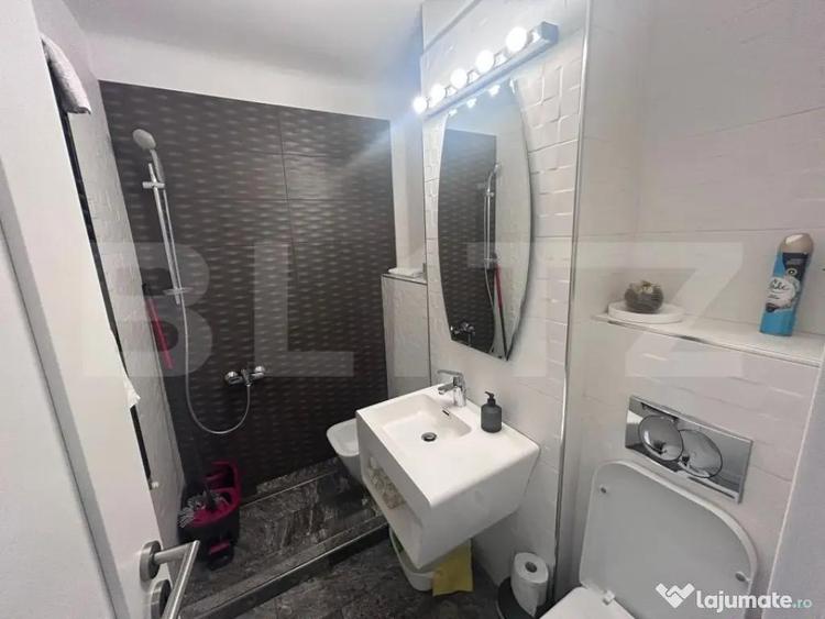 Apartament cu 4 camere, decomandat, etaj 1, 84,45 mp, zona - 2