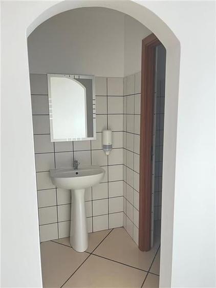 Vanzare Showroom / Cladire Multifunctionala - 7