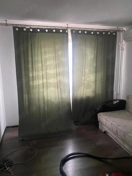 Ap 3 camere, Dristor, Bd Rm Sarat, et 6 8, loc de parcare - 7