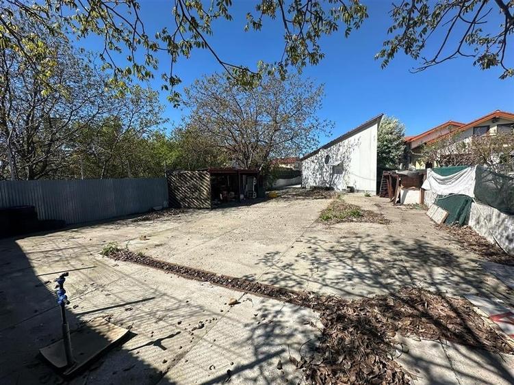 Hala 100 mp, teren 630 mp, D= 13 ml, zona E 85-oras - 14