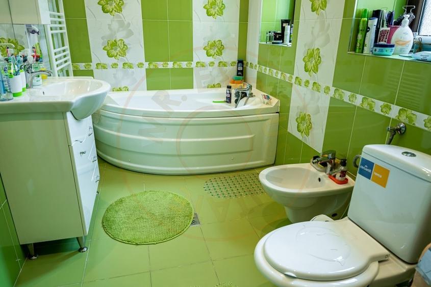 De Vanzare Apartament in casa Central - 7