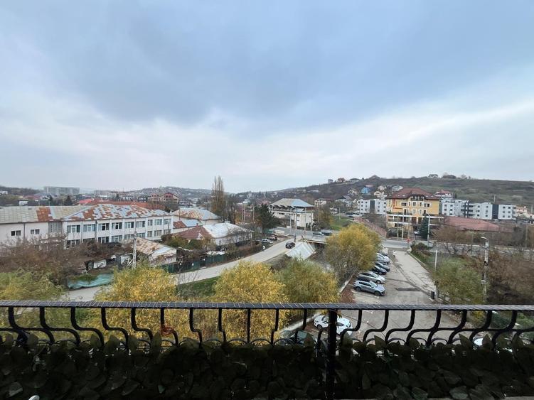 Apartament modern cu 2 camere Bucium - 10