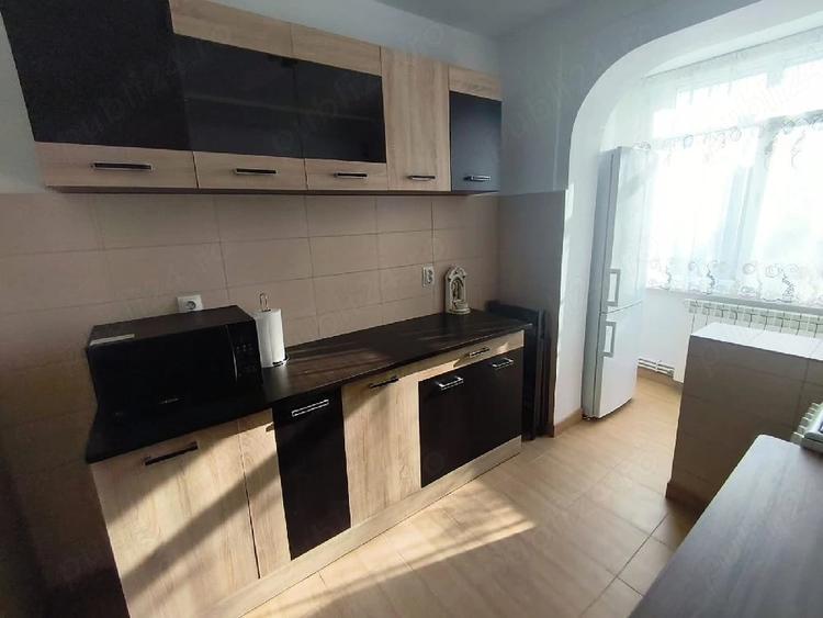 Apartament cu 2 camere nedecomandat în Central