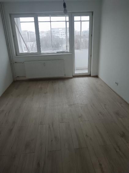 Vînd apartament 2camere cf1 Berceni  - 4