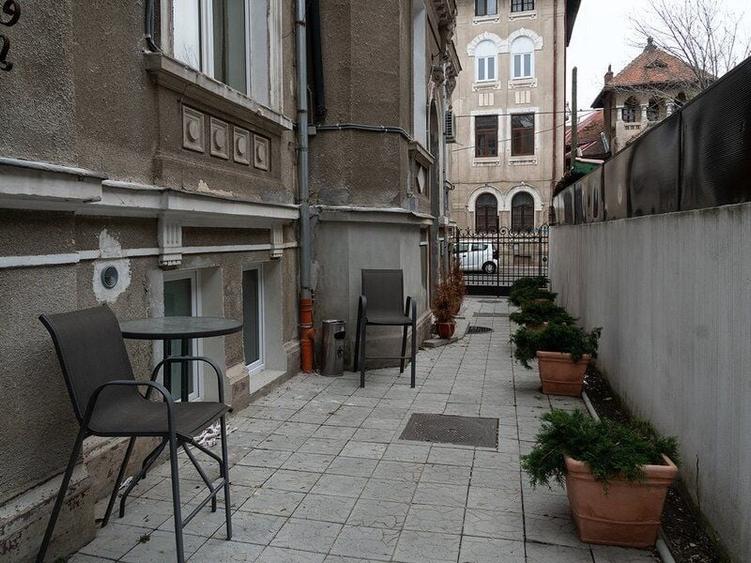 APARTAMENT 7 CAMERE-PREMIUM-MOSILOR-ARMENEASCA-DEMISOL INALT - 16