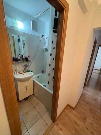 Vand apartament 3 camere , Trivale - 3