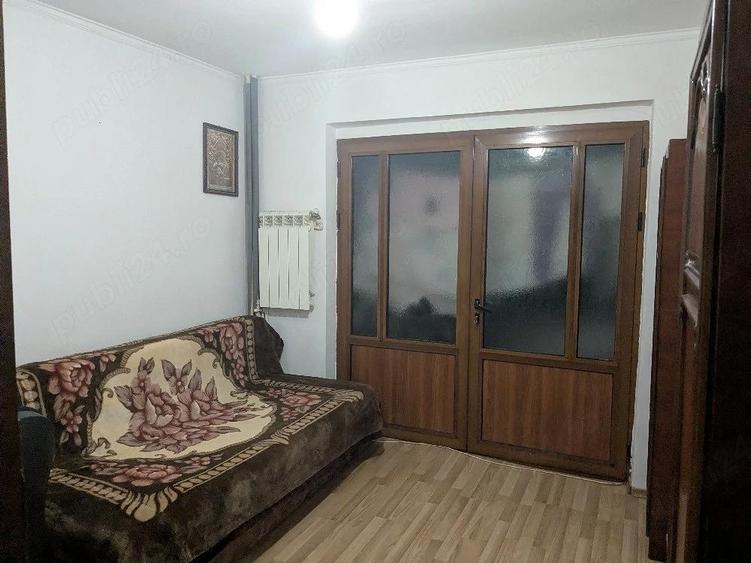 Camera de inchiriat in apartament 2 camere - 7