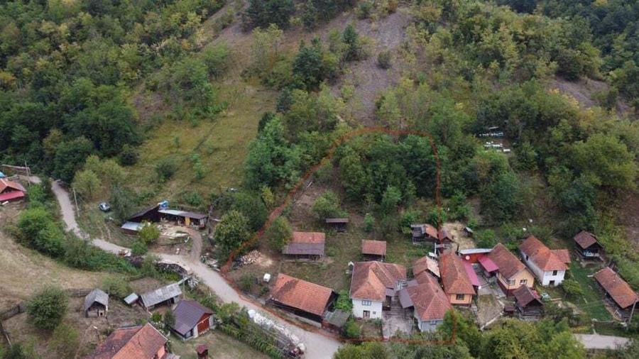 Vand casa (2 corpuri+ ograda) + 2 terenuri in Visca, Jud. Hunedoara - 7